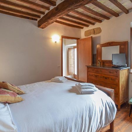 Cozy Apartment In Monticchiello With Wi-Fi Exterior foto
