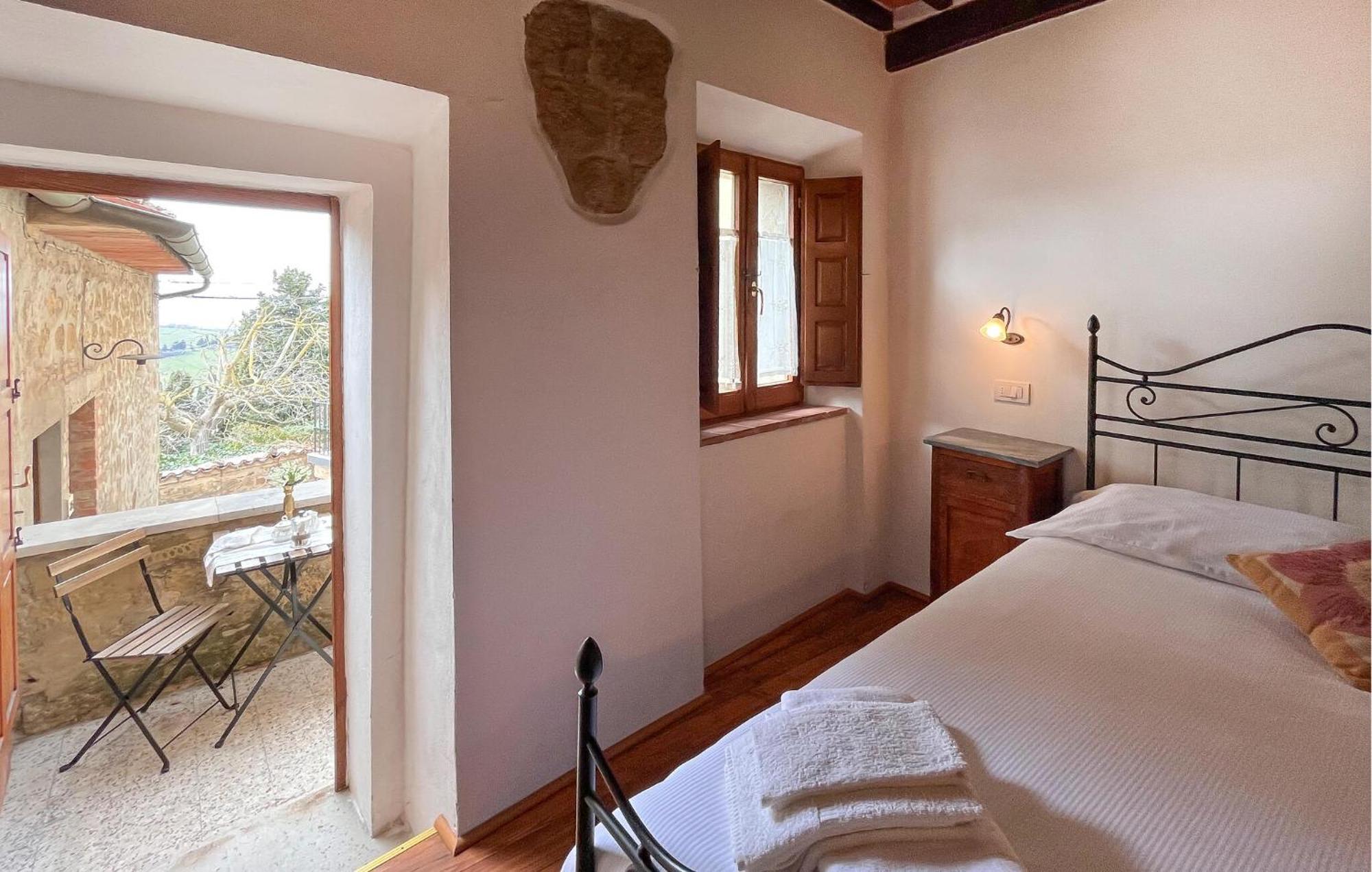 Cozy Apartment In Monticchiello With Wi-Fi Exterior foto